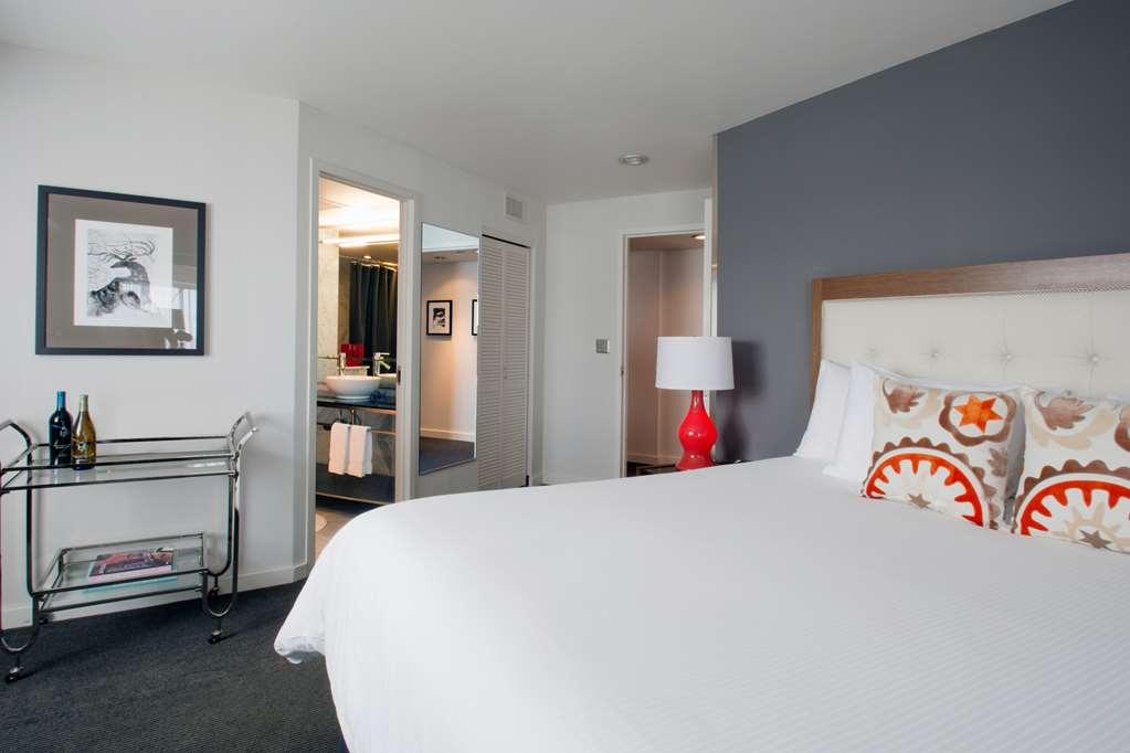 Hotel Murano Такома Номер фото A guest room at the Hotel Commonwealth
