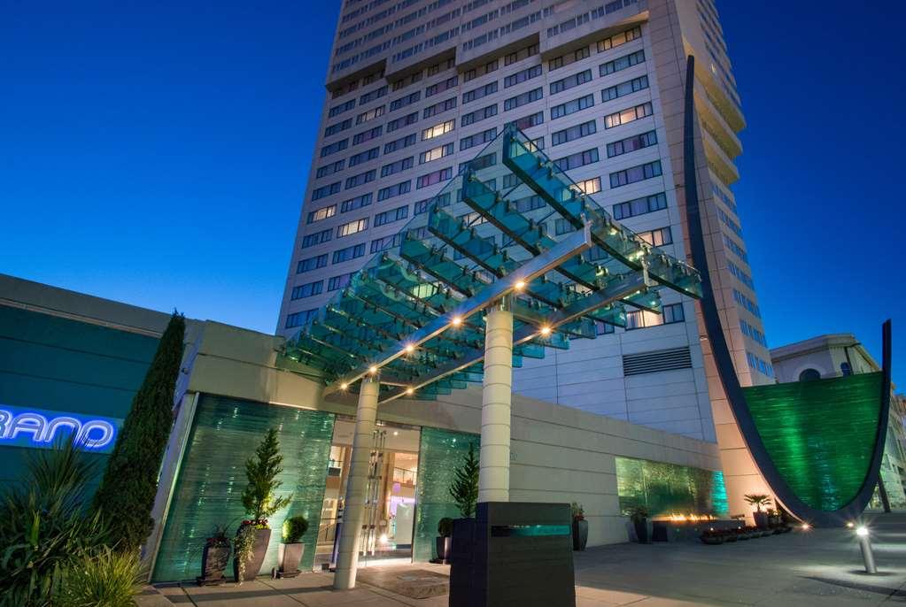 Hotel Murano Такома Экстерьер фото Hilton Athens